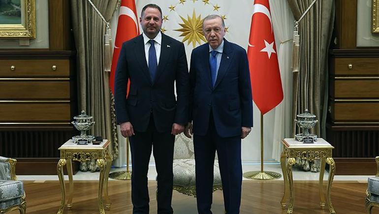 Cumhurbaşkanı Erdoğan, Ukrayna Devlet Başkanlığı Ofisi Başkanı Yermakı kabul etti