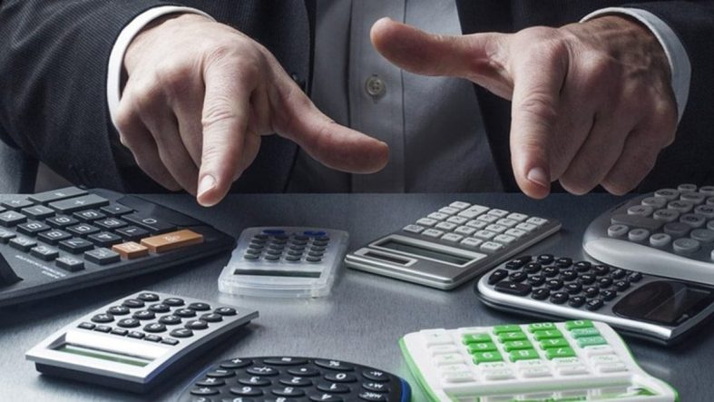 Faiz düştü, ticari yerinden oynamadı