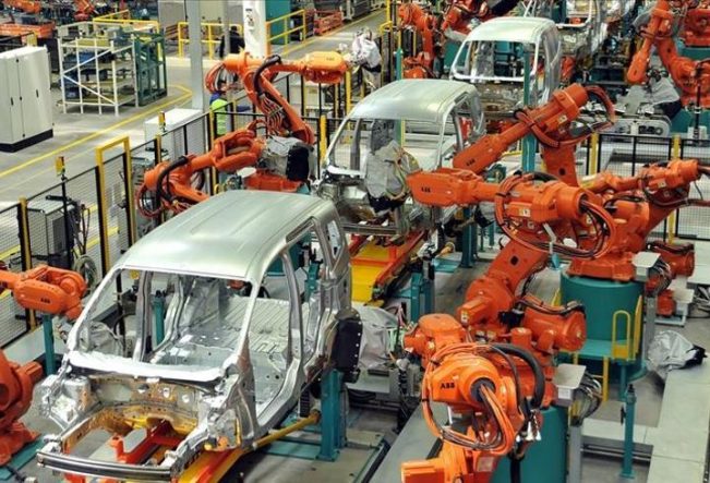 Otomotivde ilk 8 ayda üretim ve ihracat arttı