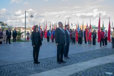 KUŞADASI’NDA 24 KASIM ÖĞRETMENLER GÜNÜ KUTLANDI