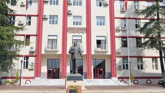 Depremzedeler için vatandaşlara çağrı