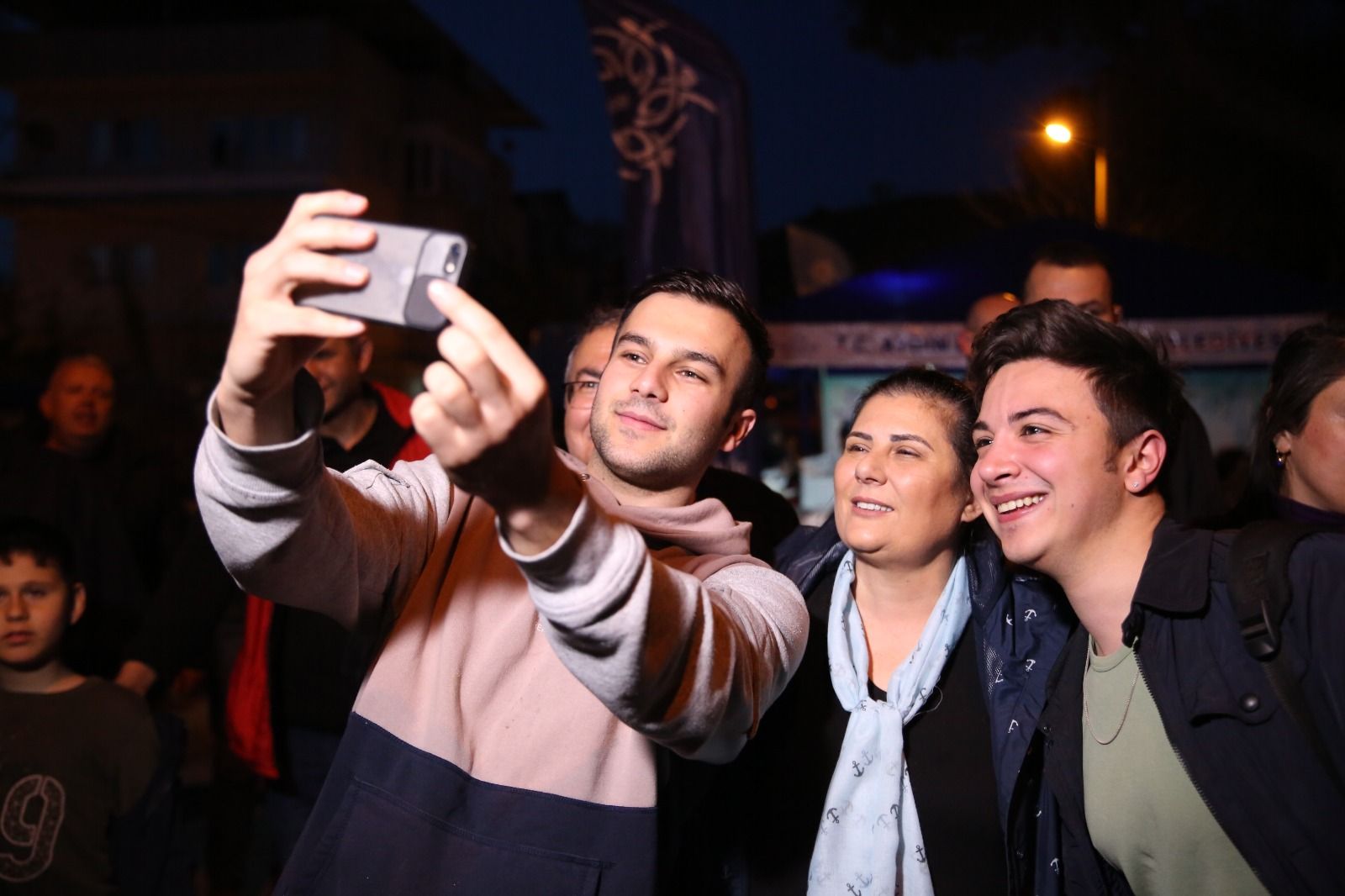 Aydın Büyükşehir Belediyesi’nden kentin birçok noktasında iftar programı