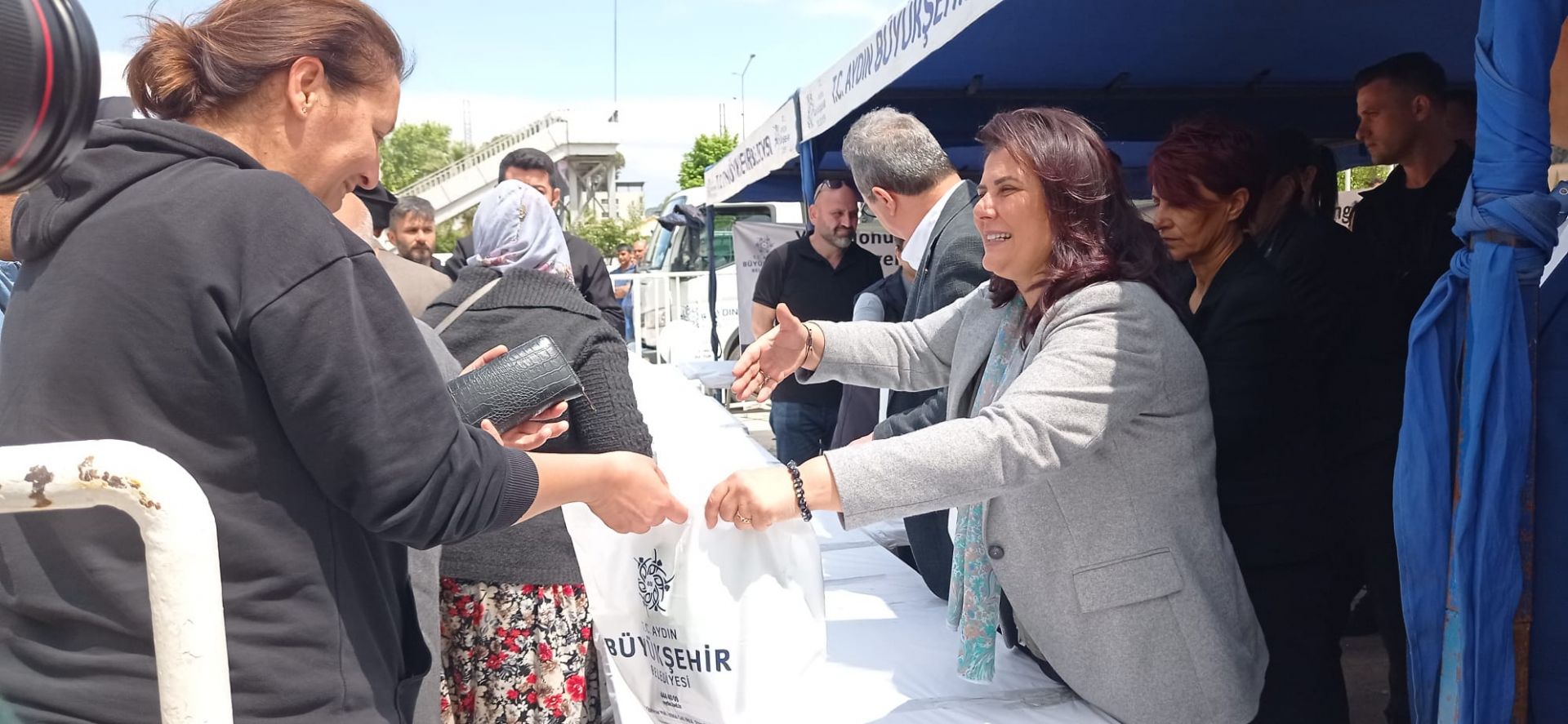 Aydın Büyükşehir Belediyesi yerel fide dağıtımlarına devam ediyor