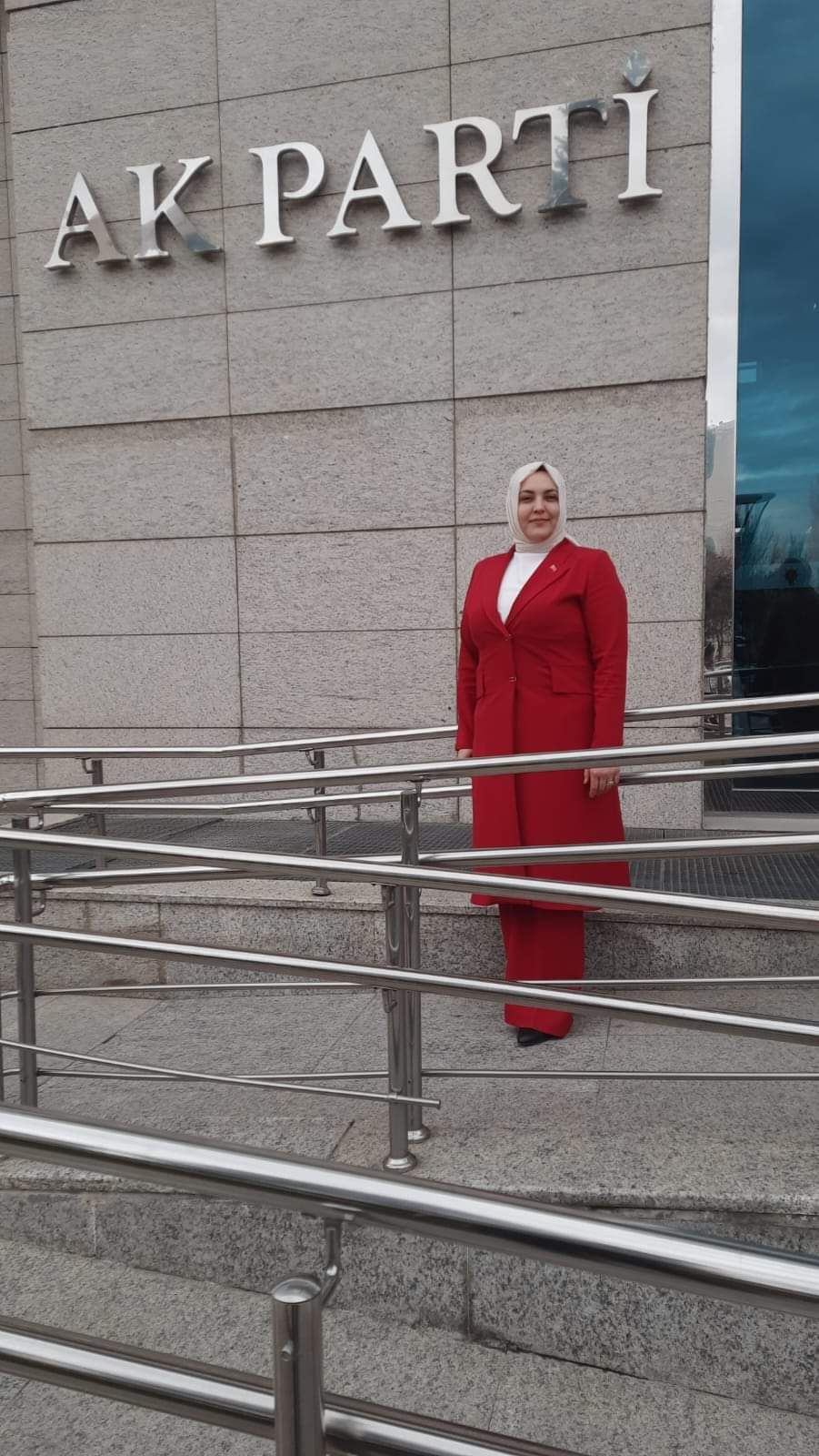 Didim AK Parti’de kadın kolları başkanı istifa etti