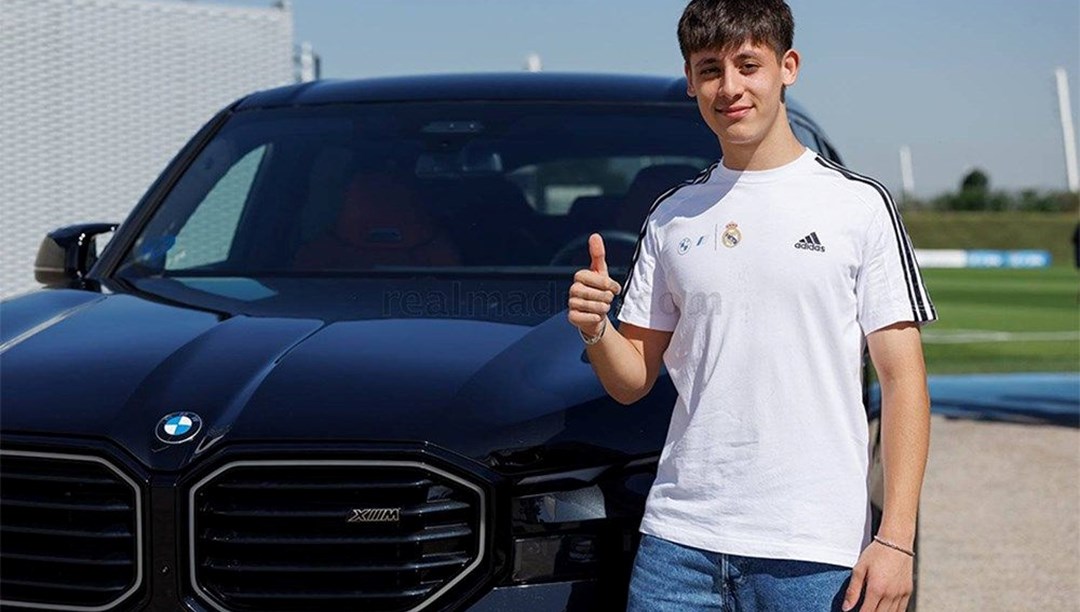 Real Madrid’dan futbolculara hediye: Arda Güler otomobilini aldı