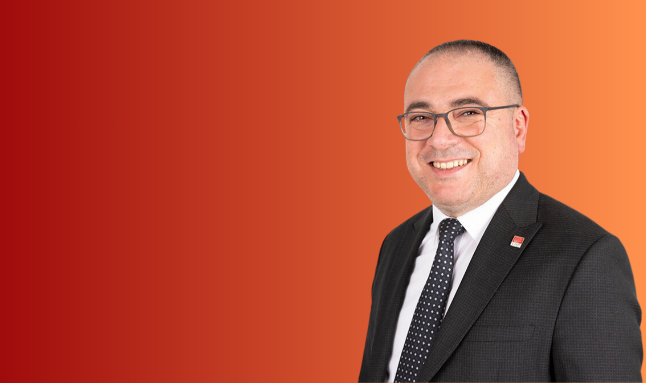 CHP’li Evrim Karakoz: “Öğretmenlerimize hak ettikleri değer verilmeli”