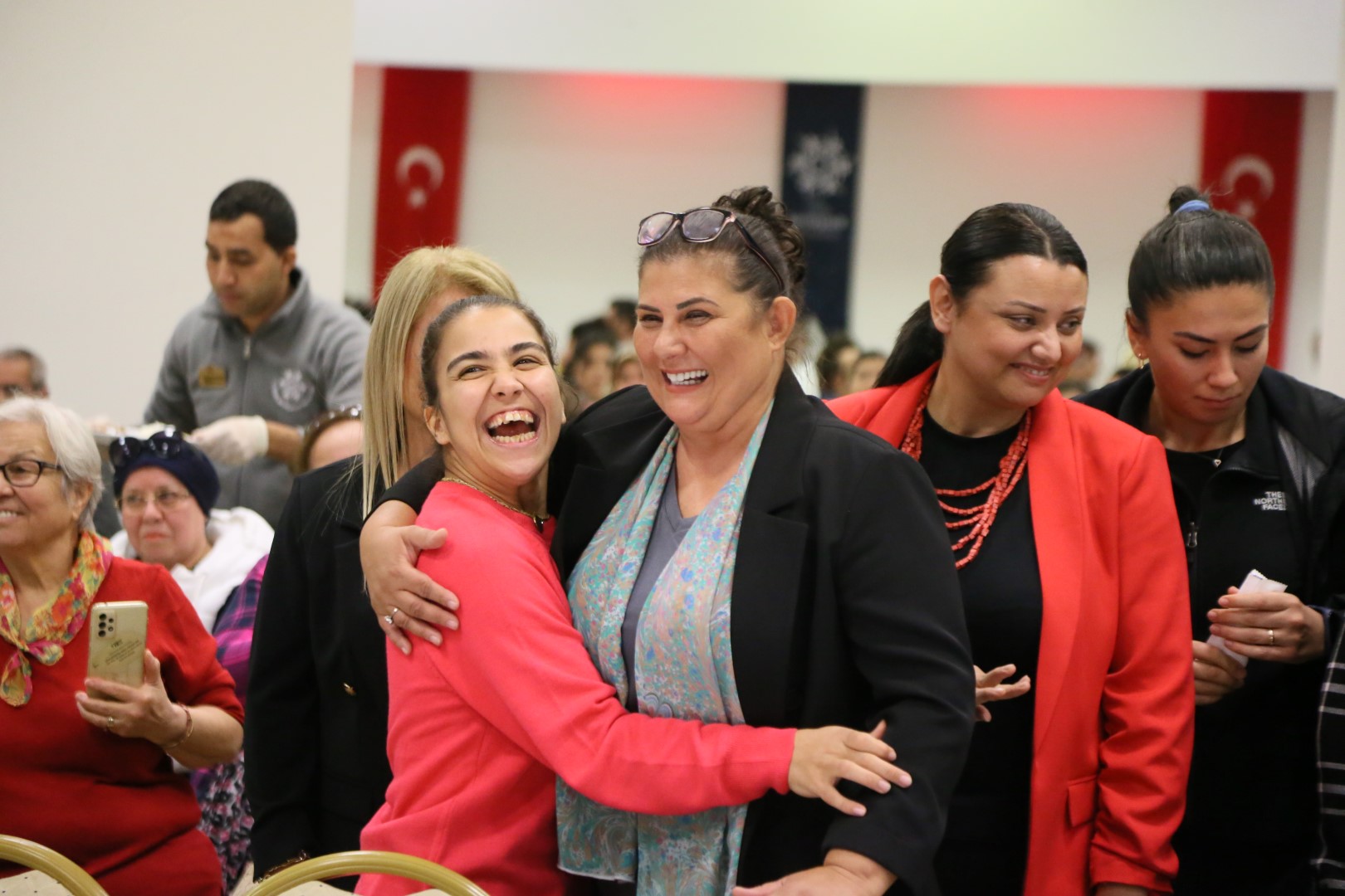 BAŞKAN ÇERÇİOĞLU ENGELLİ VATANDAŞLARLA BİR ARAYA GELDİ