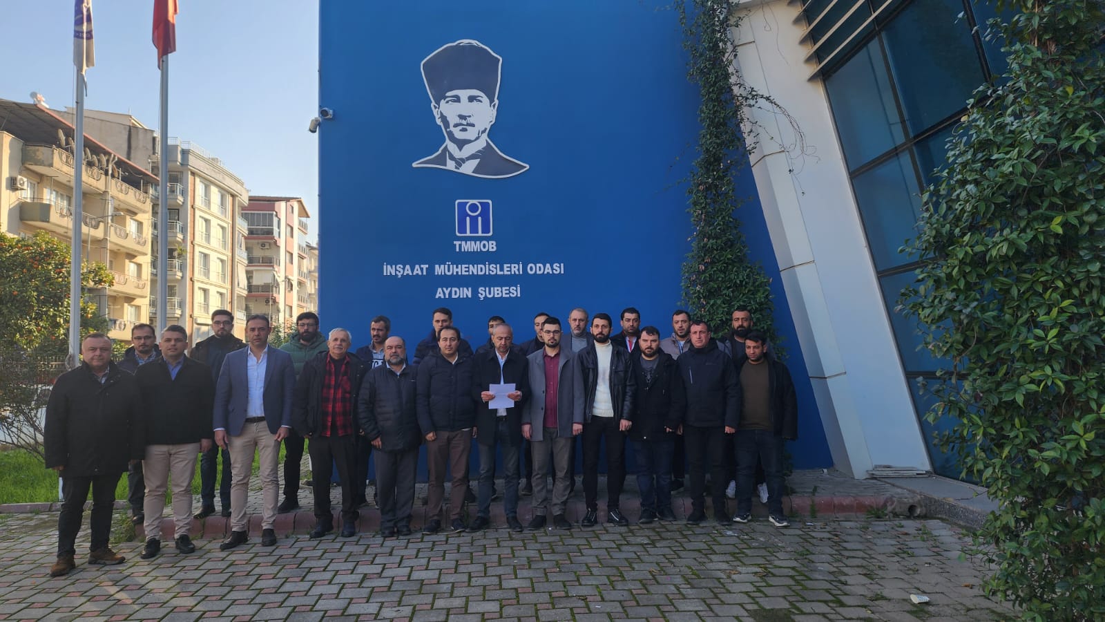 BAŞKAN SÖZERİ: ” Yaşanan olaylar kabul edilebilir bir durum değildir!”
