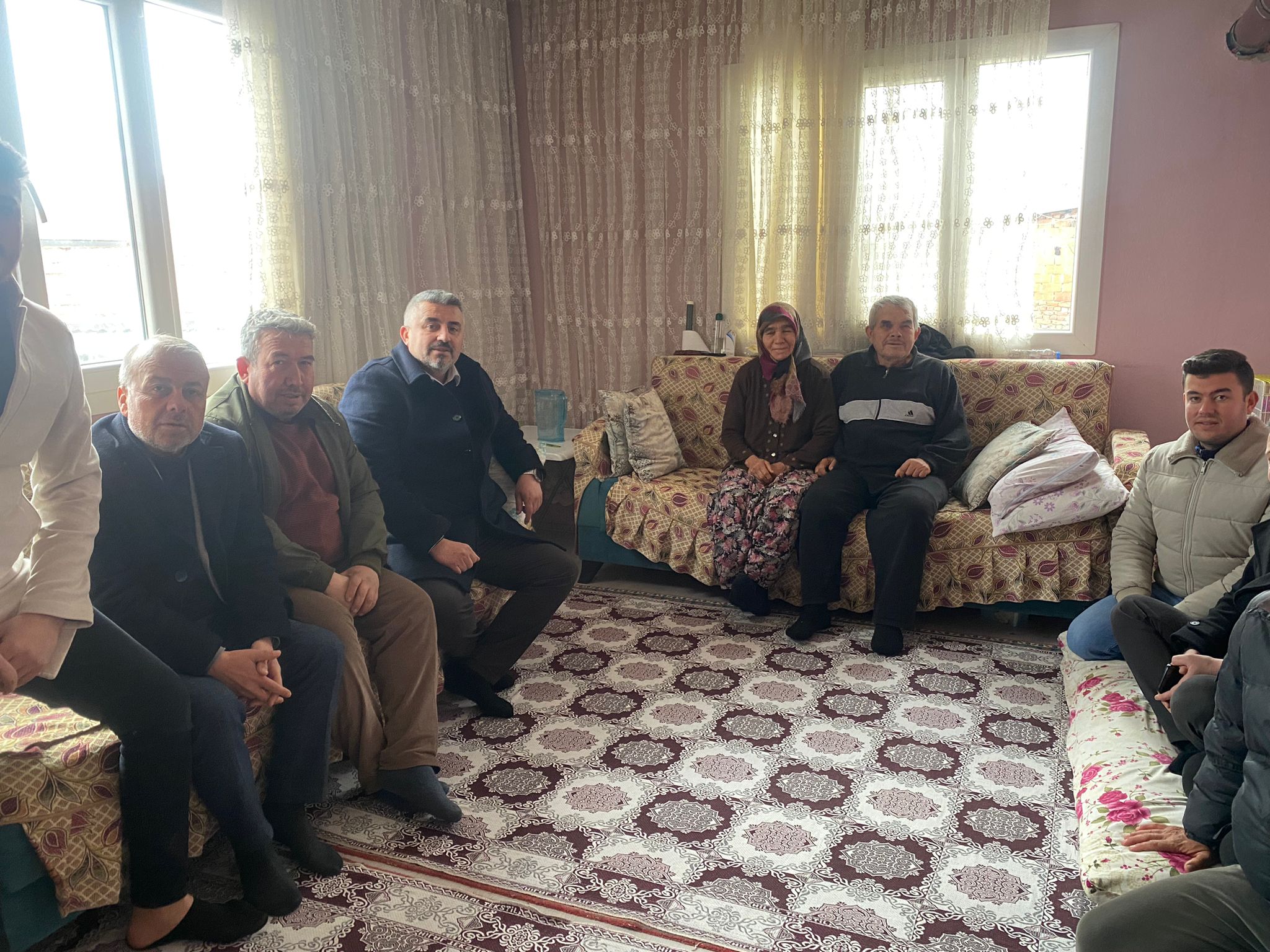 CHP’Lİ GÖKMEN’İN HIZINA YETİŞİLMİYOR