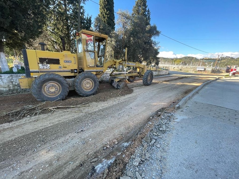 GERMENCİK BELEDİYESİ’NDEN YOL HAMLESİ