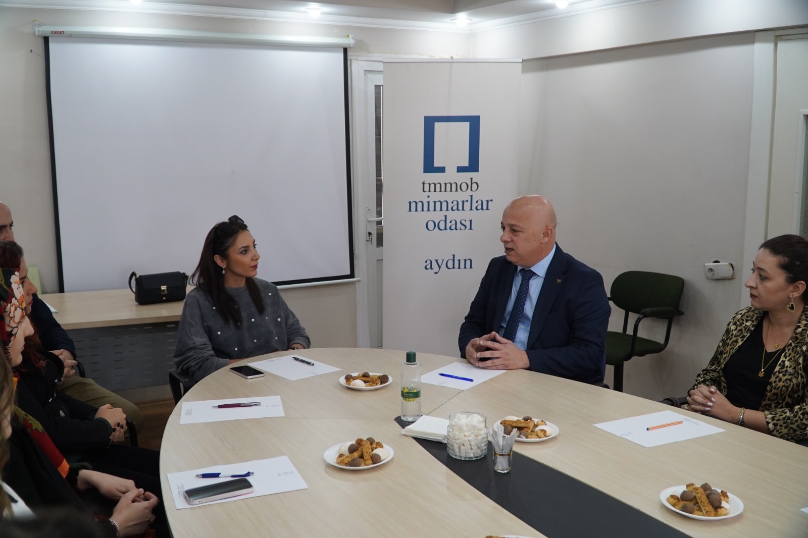 Hasan Dinçer, Aydın Mimarlar Odasını Ziyaret Etti