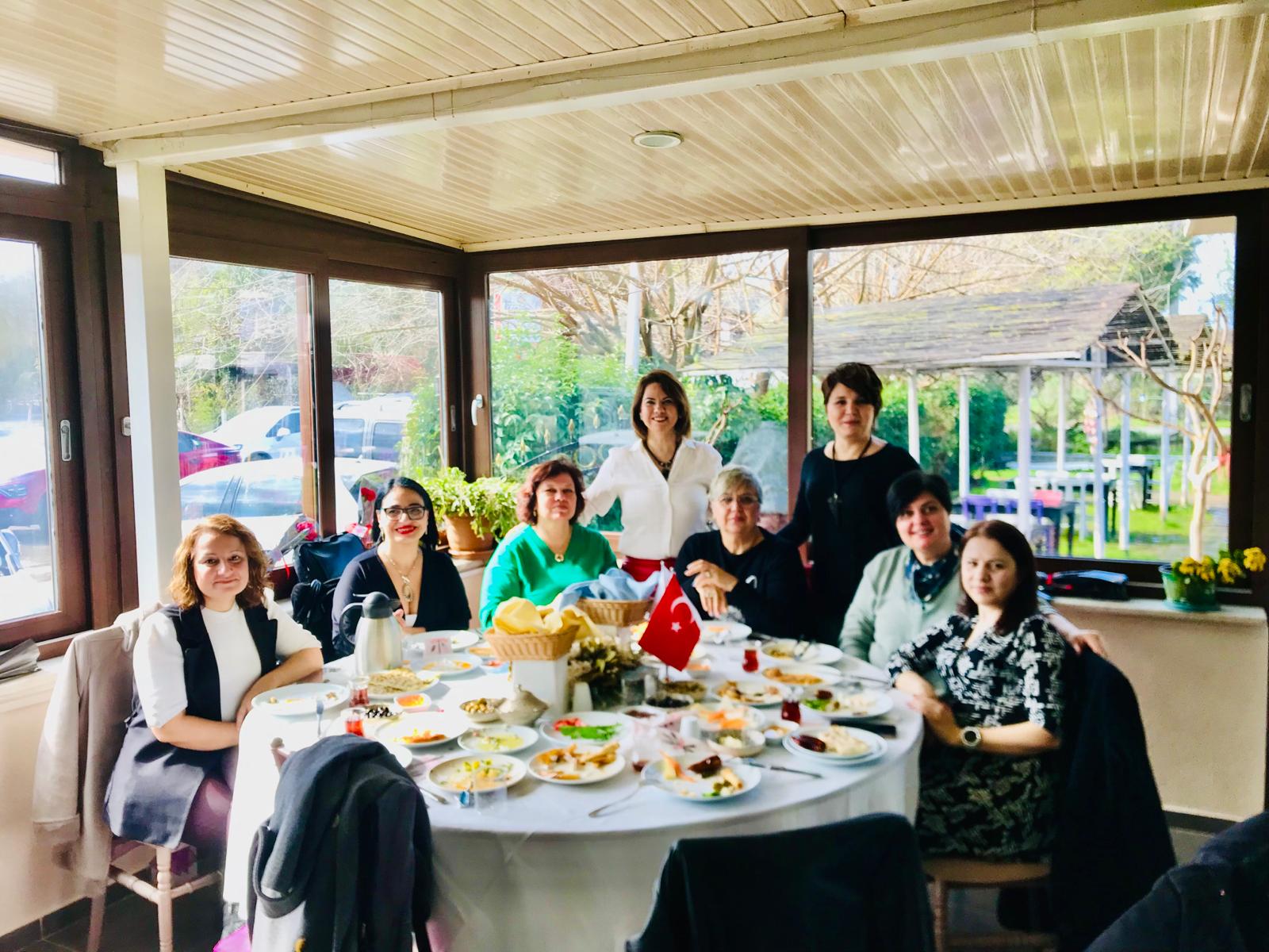 AYGİKAD ÜYELERİNİ AĞIRLADI