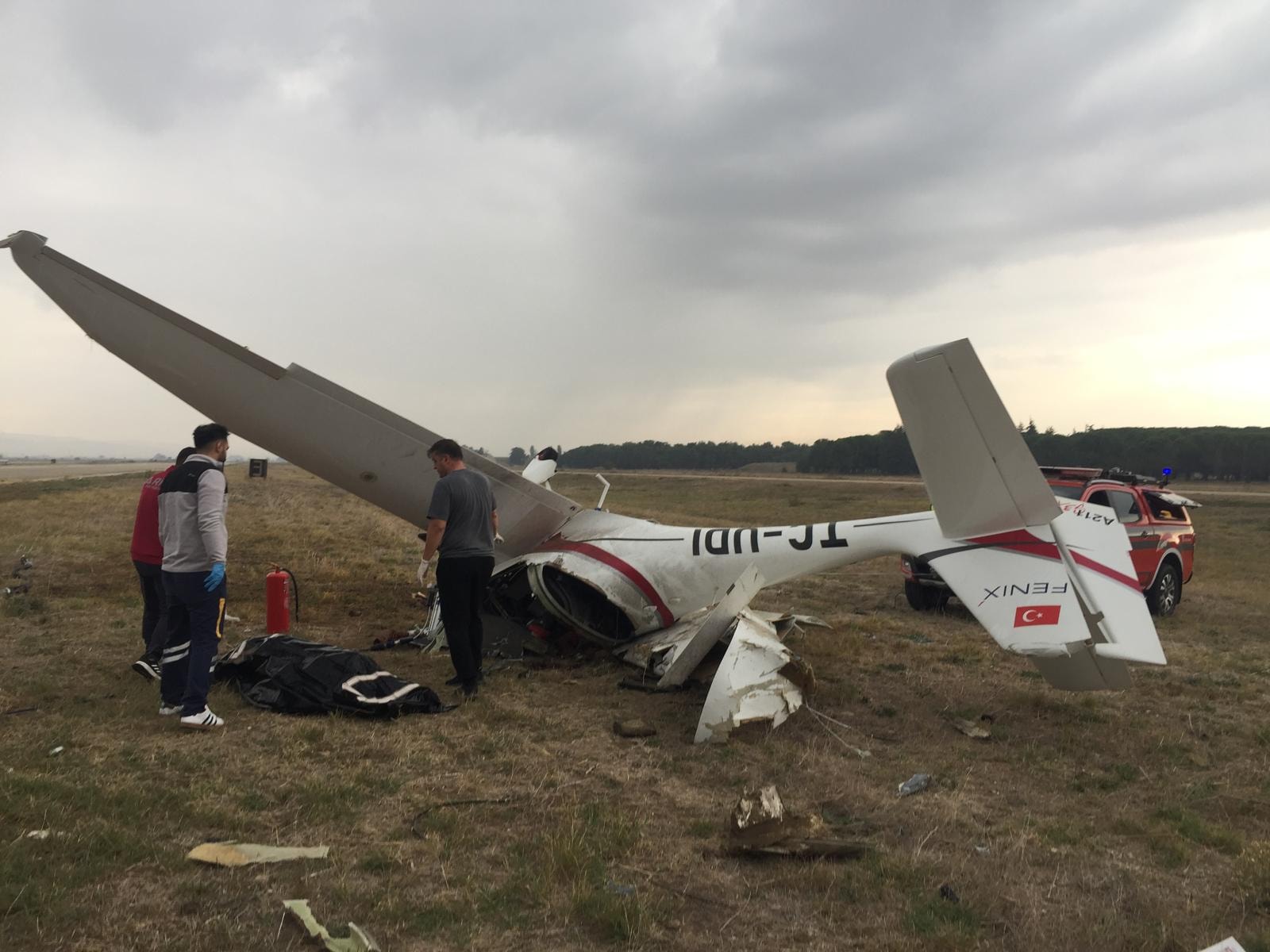 Eğitim uçağı düştü: 2 pilot hayatını kaybetti
