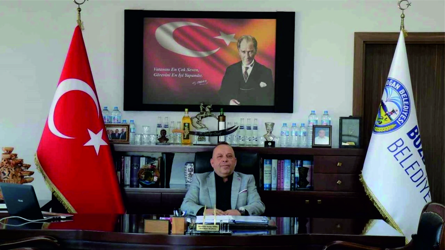 Bozdoğan Belediyesi’nden öğrencilere ücretsiz eğitim desteği