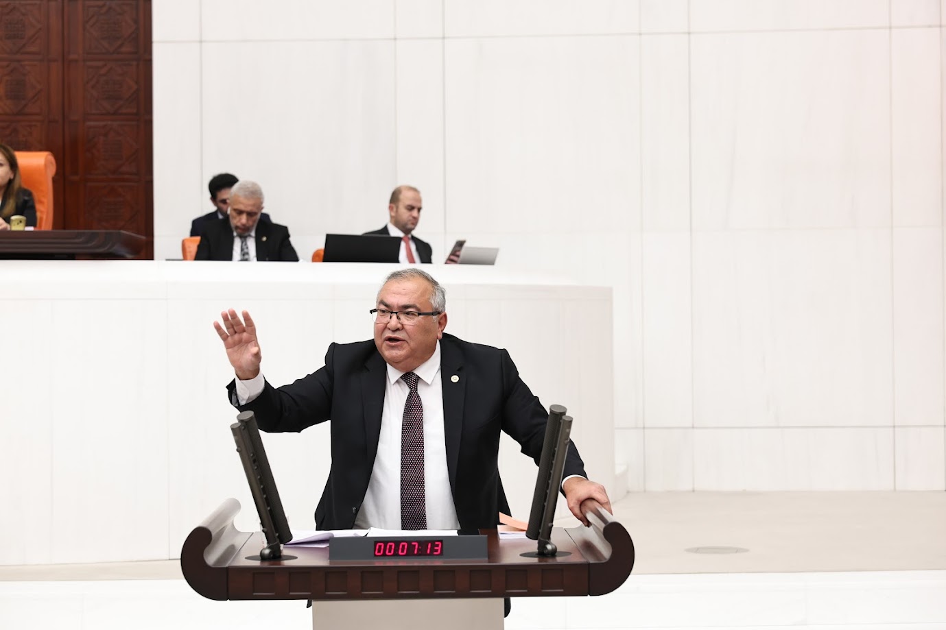 CHP’Lİ BÜLBÜL’DEN 25 KASIM AÇIKLAMASI: “SON 10 AYDA 343 KADIN ÖLDÜRÜLDÜ”