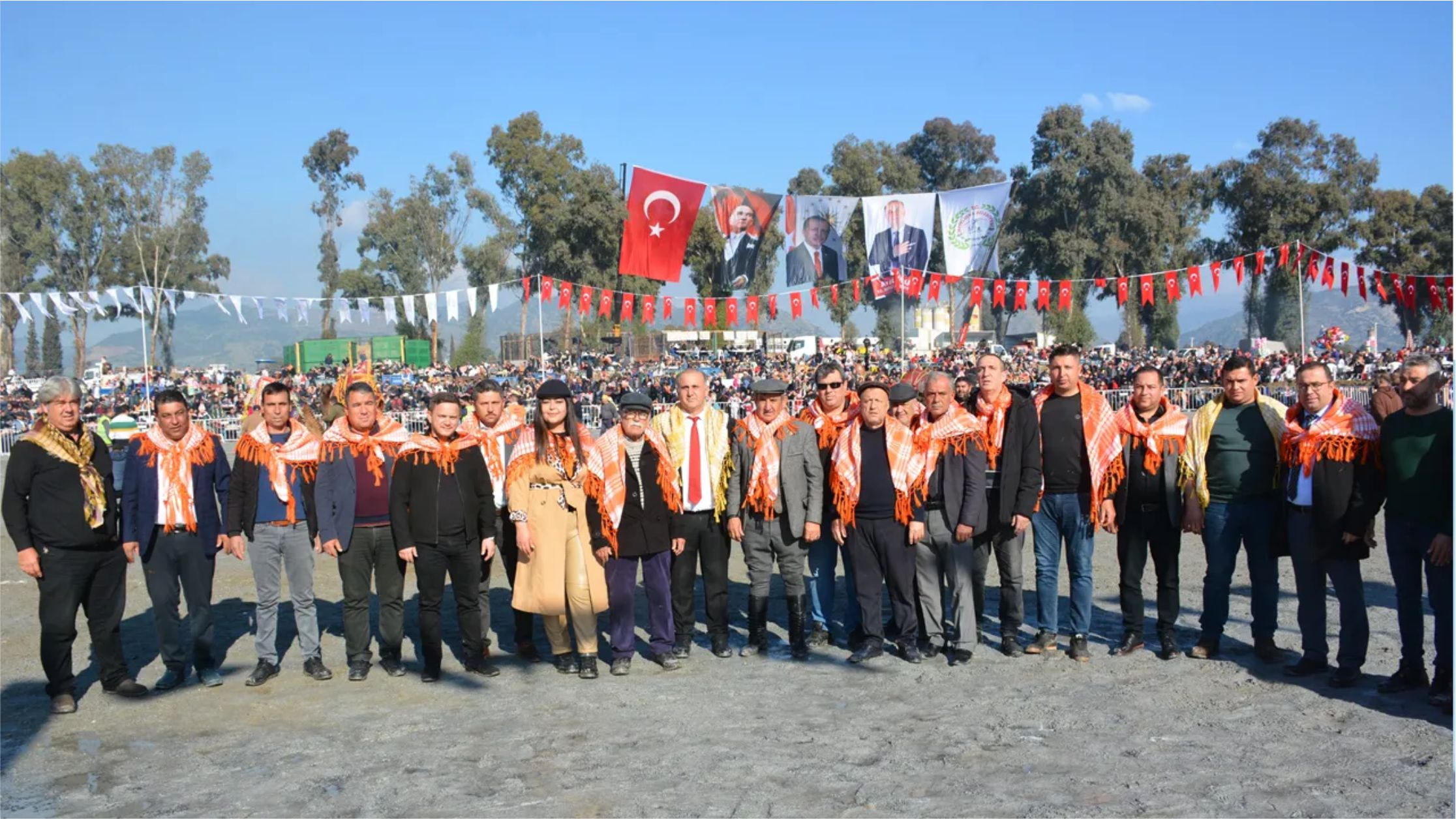 Yeni yılın ilk deve güreşi İncirliova’da yapıldı