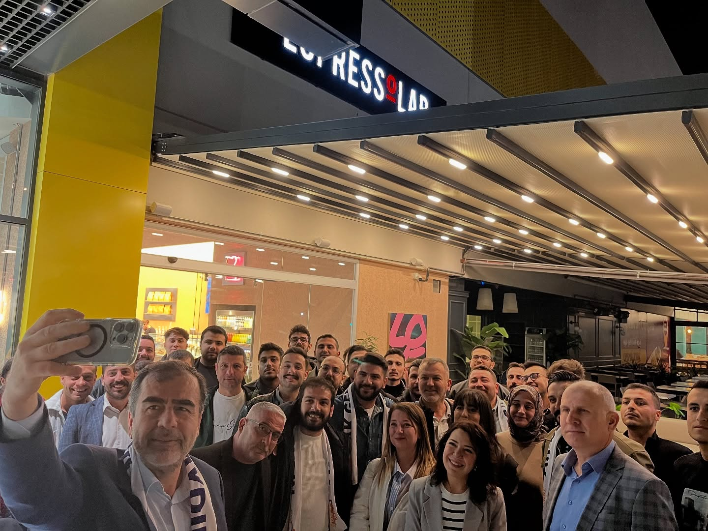 AK Parti Aydın’dan göndermeli toplantı