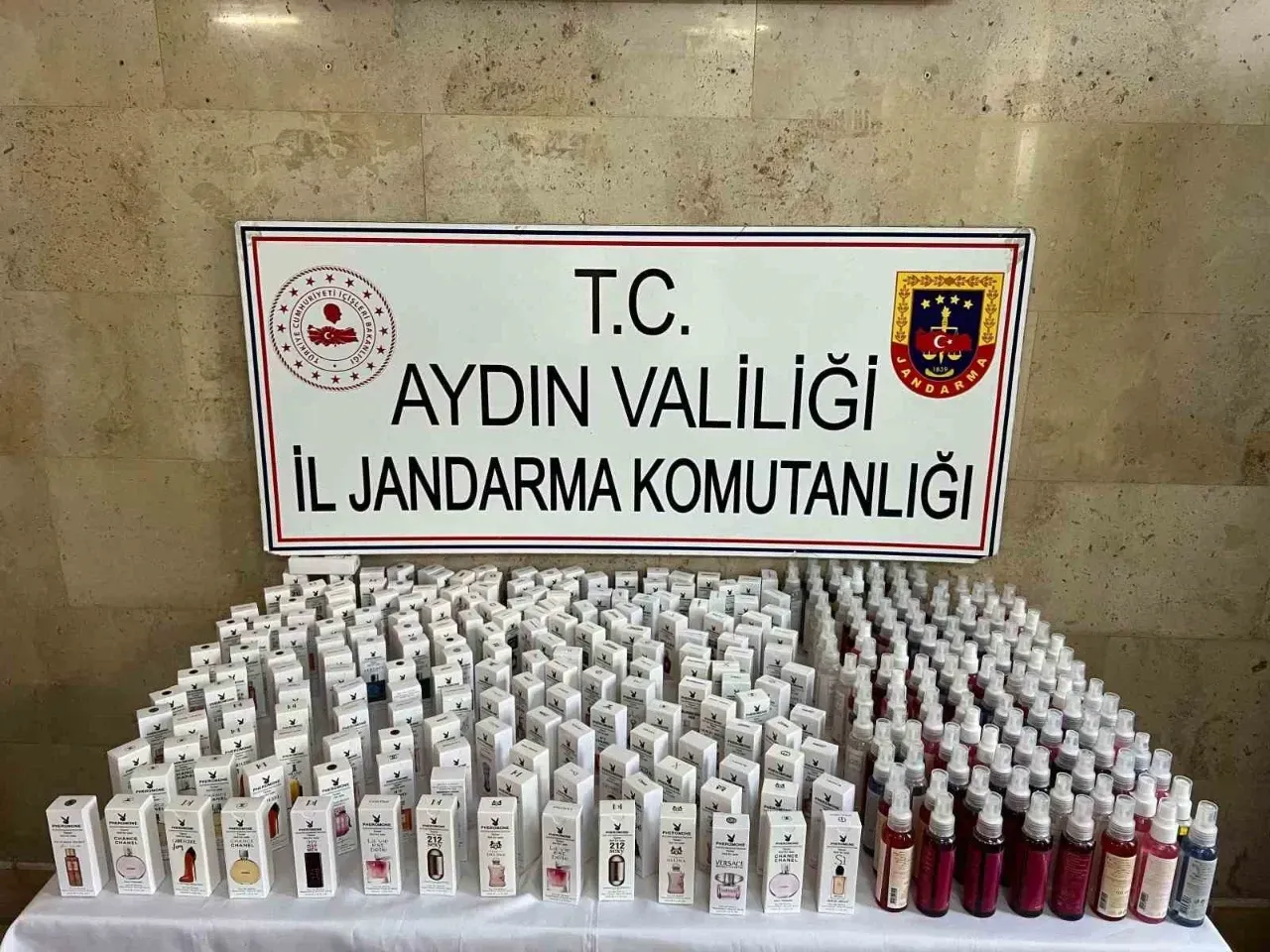 Aydın’da Milyonluk Sahte Parfüm Operasyonu