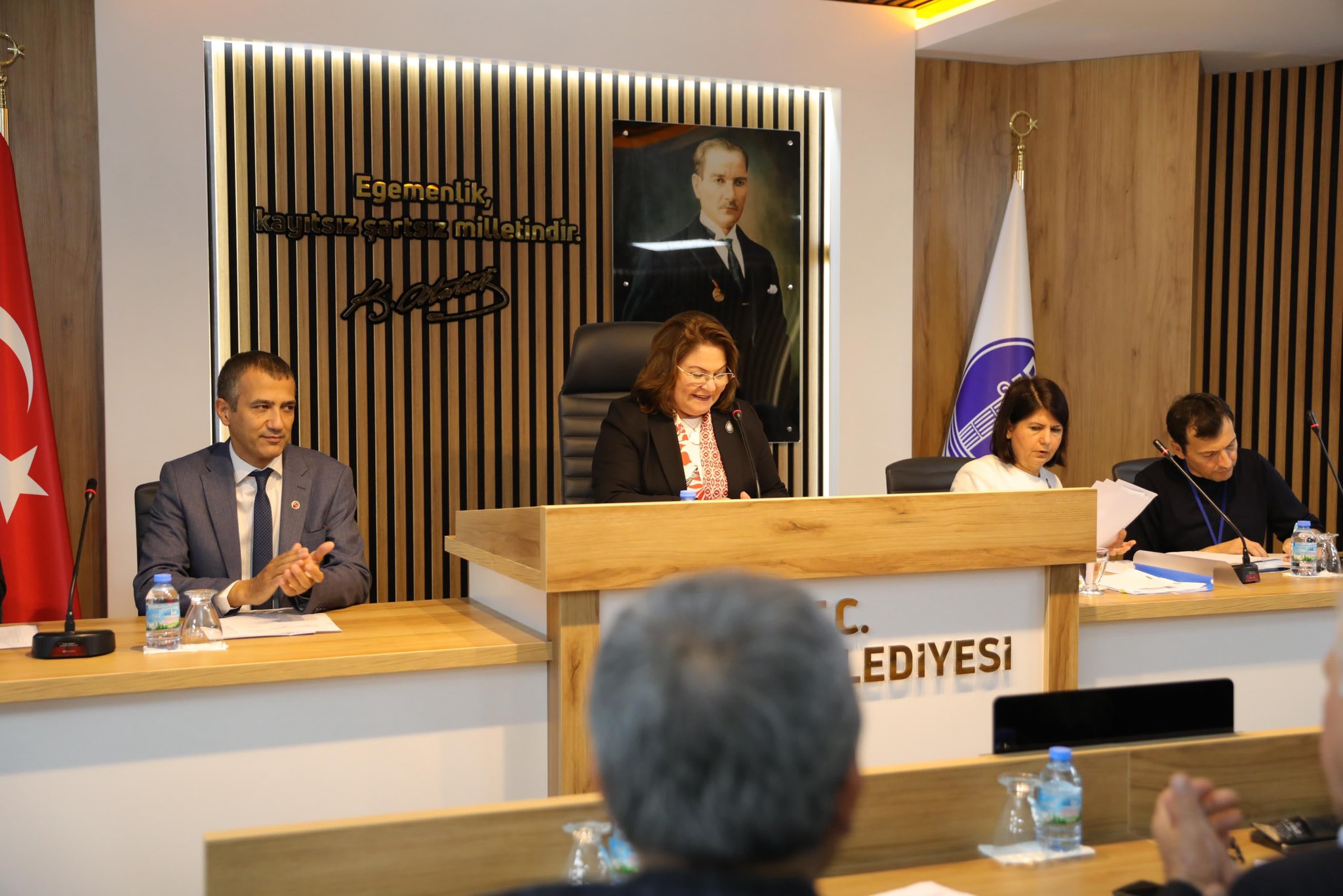 Didim Belediye meclisinde faaliyet raporu oylandı; Komisyon seçimleri yapıldı
