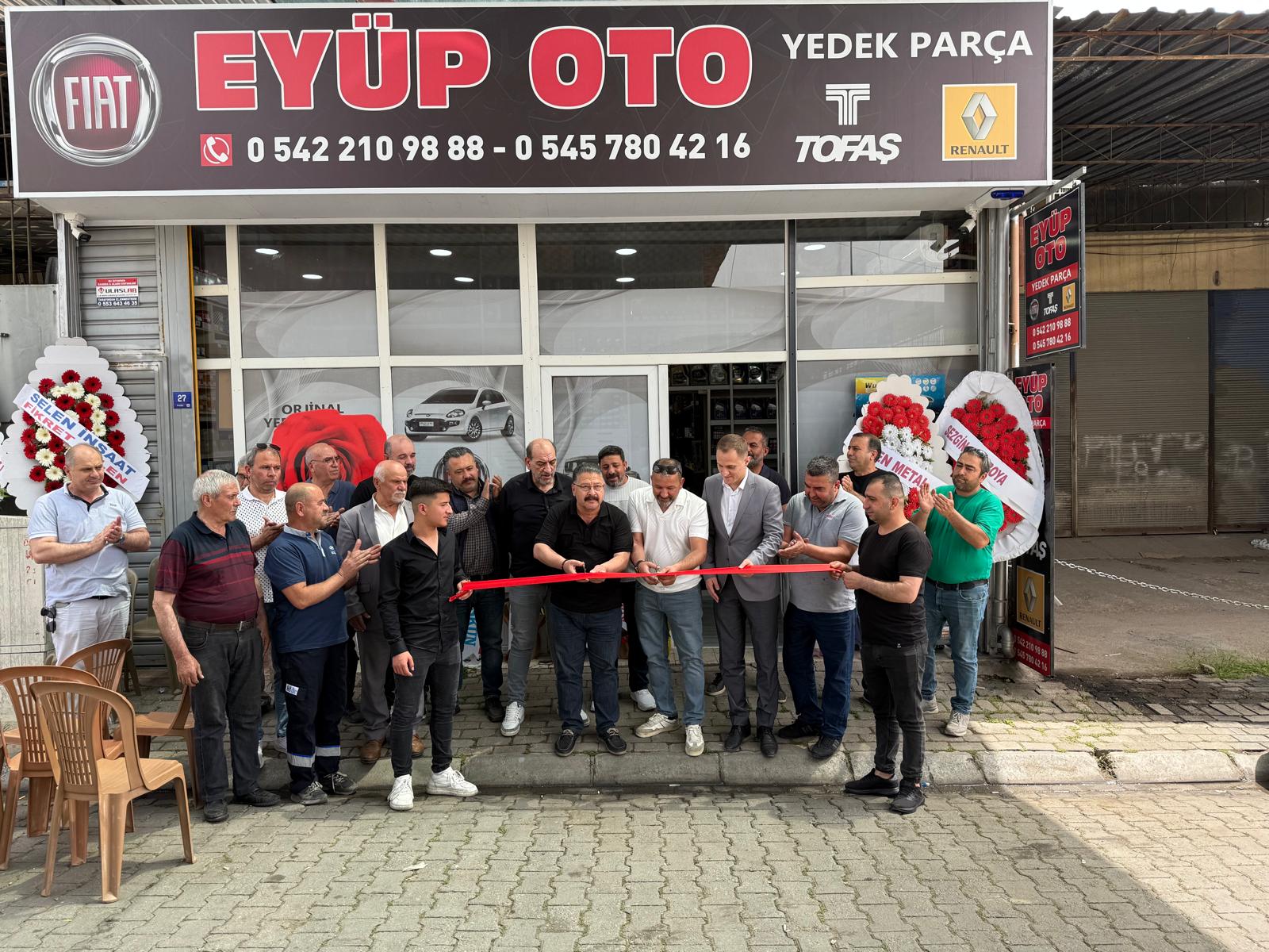 Kurdelayı Başkan Eyefçi Kesti