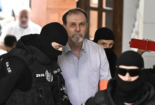 Slovakya Başbakanı Fico'yu silahla vurmuştu, hakim karşısına çıktı! Şaşırtan ifade...