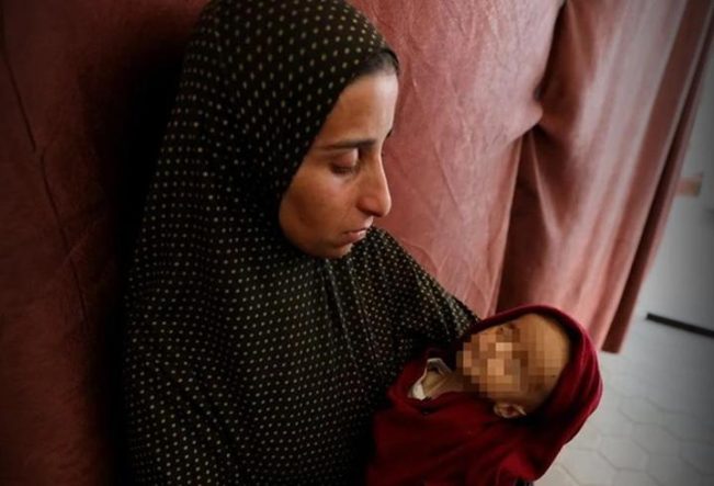 Henüz 7 aylıktı... Gazze'de bir bebek daha açlıktan öldü