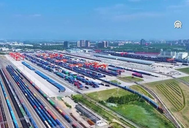 “ORTA KORİDOR”DA TARİHİ SEFER | Çin’den Türkiye’ye ilk yük treni yola çıktı