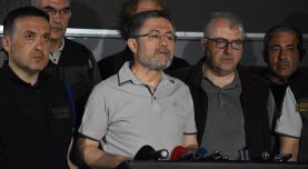 Bakan Yumaklı’dan devam eden orman yangınlarıyla ilgili açıklama