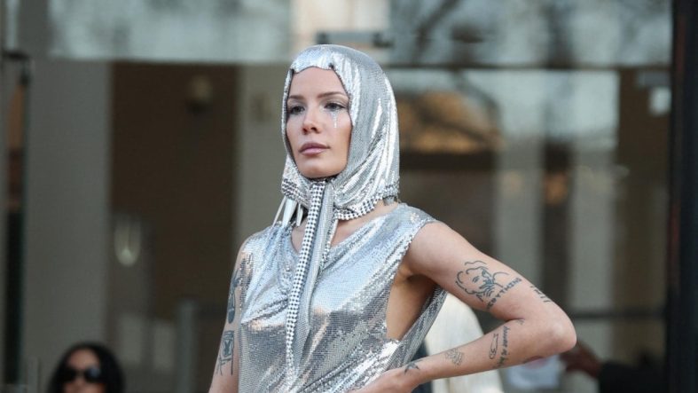 Halsey'den İstanbul'a özel kayıt: Evim gibi