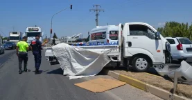 Ayvalık’ta TIR ile kamyonet çarpıştı! 1 kişi yaralandı