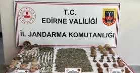Edirne’de tarihi eser kaçakçılarına baskın: Binlerce parça eser ele geçirildi