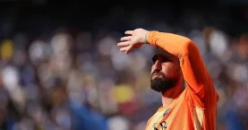 Galatasaray’dan rüya transfer hamlesi! Dünya yıldızı kaleciyi açıkladılar