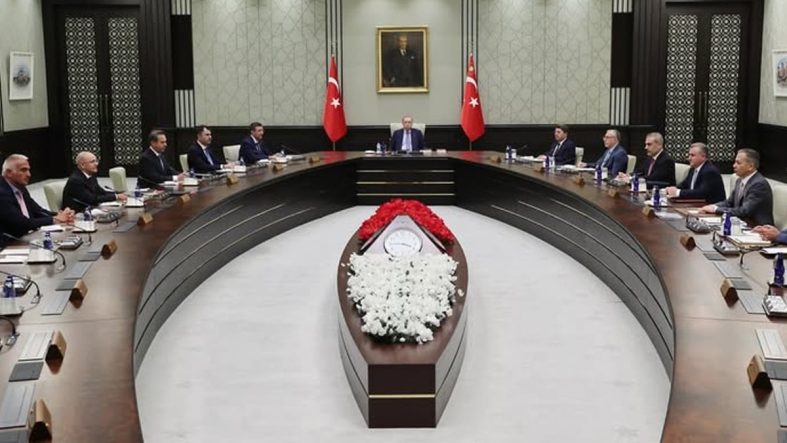 Kabine Beştepe’de toplanıyor: Gündemde orman yangınları var