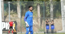 Kocaelispor, kaleci Serhat Öztaşdelen ile anlaştı