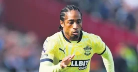 Kyle Walker-Peters yola çıktı!