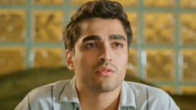 Mert Ramazan Demir, yeni aşkıyla tatilde yakalandı: Afra’nın ikizi