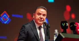 SON DAKİKA… Yolsuzluk soruşturmasında tutuklanmıştı: Muhittin Böcek hastaneye kaldırıldı!