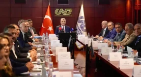 Ticaret Bakanı Bolat’tan Lojistik Sektörüne Vurgu