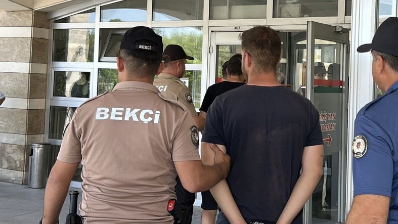 Uşak'ta şantiyedeki toprak kaymasının ardından iki tutuklama