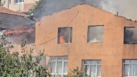 Beykoz’da yangın: 4 kişi mahsur kaldı
