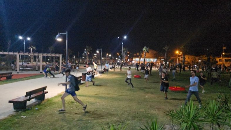 Hatay’da gergin gece: Polis, havaya ateş açmak zorunda kaldı