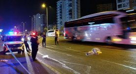 Kayseri’de korkunç kaza! Önce hafif ticari araç çarptı sonra otomobil ezdi
