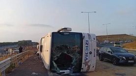 Kuzey Marmara Otoyolu’nda feci kaza! Yolcu otobüsü devrildi: 4 ölü, 20 yaralı