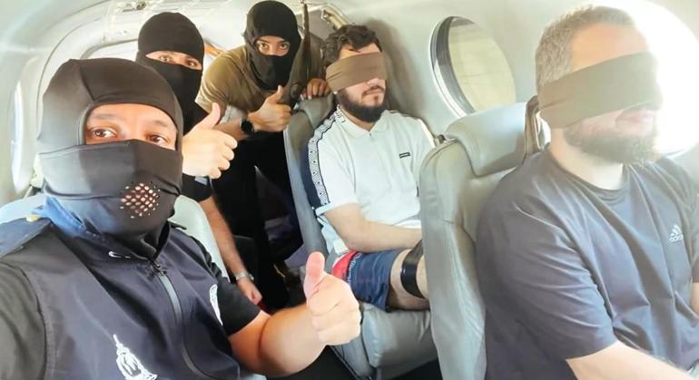 Bakan Yerlikaya duyurdu: Kırmızı bültenle aranan 3 suçlu Türkiyeye getirildi