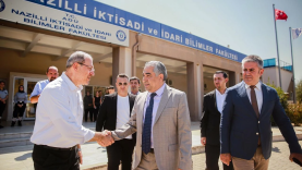Rektör Kent, “Önceliğimiz, öğrencilerimiz”