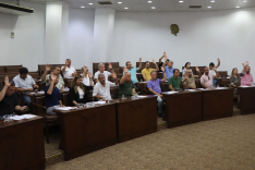 Nazilli Meclisi’nden kritik mali kararlar: Belediye borçlarla boğuşuyor