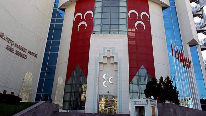 Bilecik’te MHP’li Meclis üyeleri istifa etti
