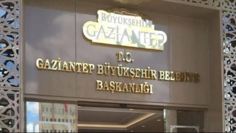 Konser harcamasına operasyon, temsil giderine sessizlik