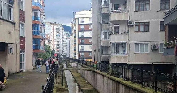 5. kattan düşen 10 günlük bebek hayatını kaybetti