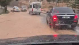 Gaziantep’te şiddetli sağanak etkili oldu